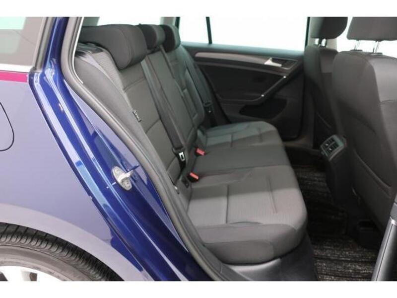 GOLF VARIANT
