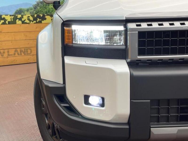 LAND CRUISER 250