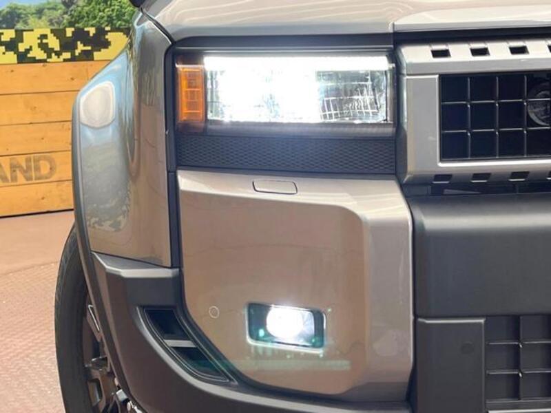 LAND CRUISER 250