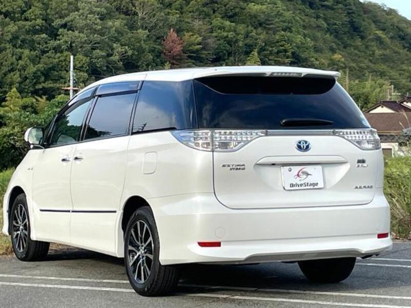ESTIMA HYBRID