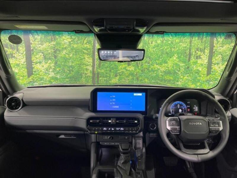 LAND CRUISER 250