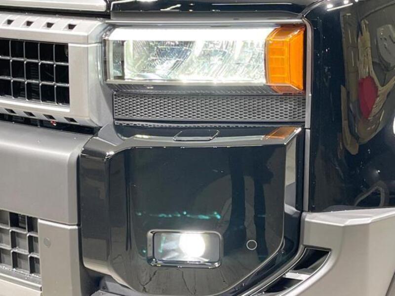 LAND CRUISER 250