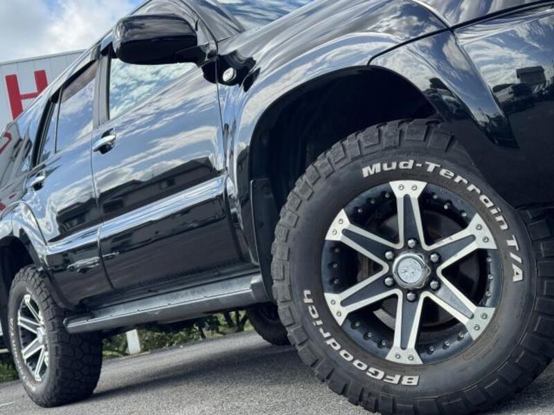 HILUX SURF