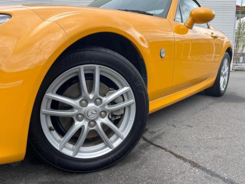 ROADSTER