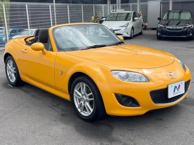 ROADSTER
