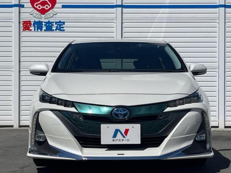 PRIUS PHV