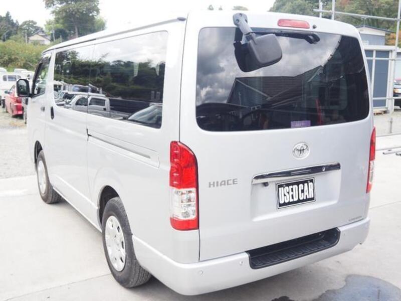 HIACE VAN