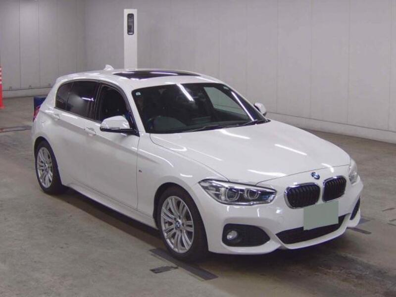 BMW 1 SERIES