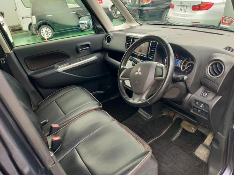 EK SPACE CUSTOM