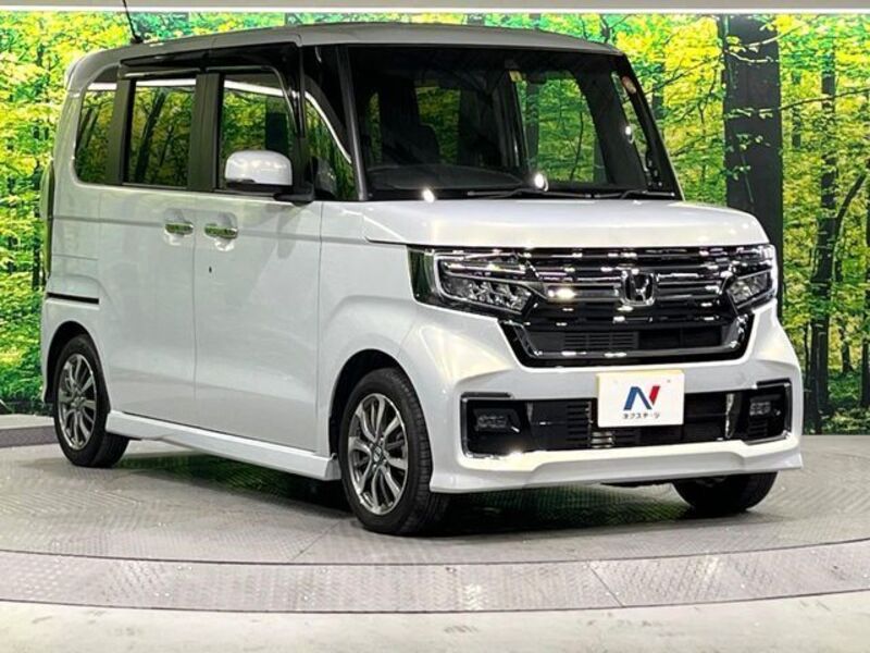 N BOX CUSTOM