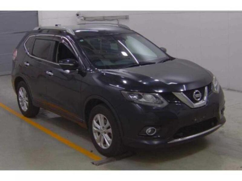 X-TRAIL-0