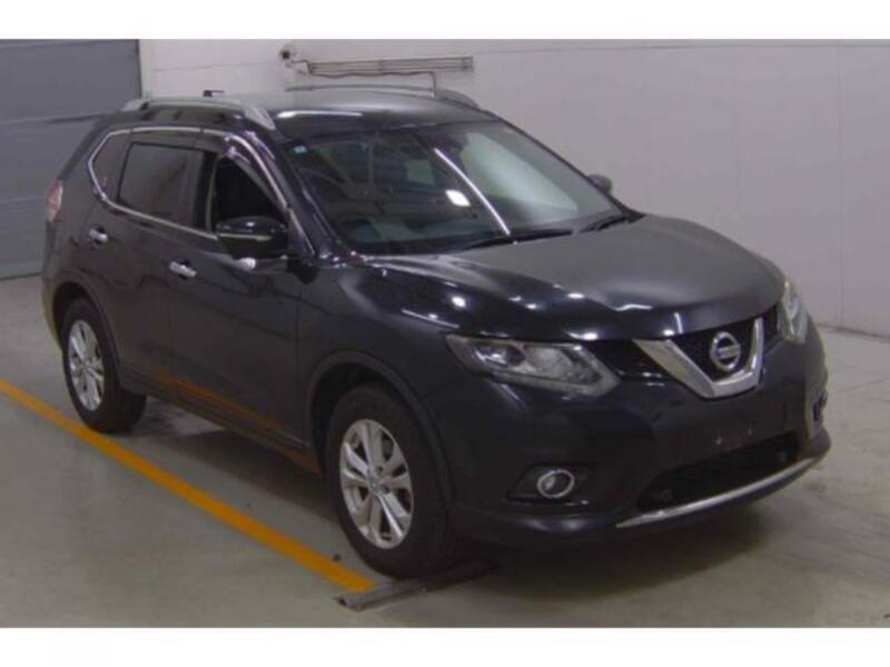 X-TRAIL