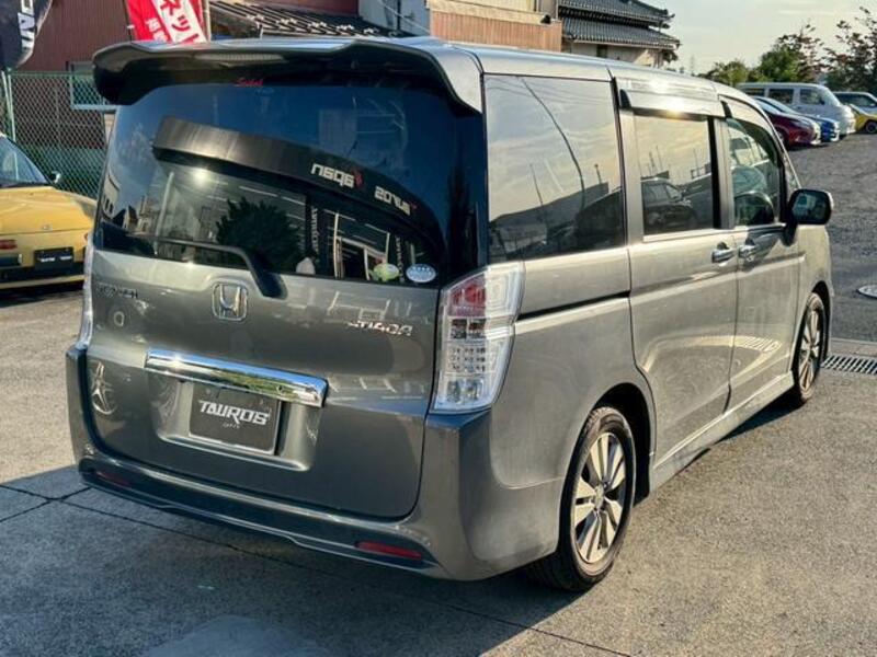 STEPWAGON SPADA