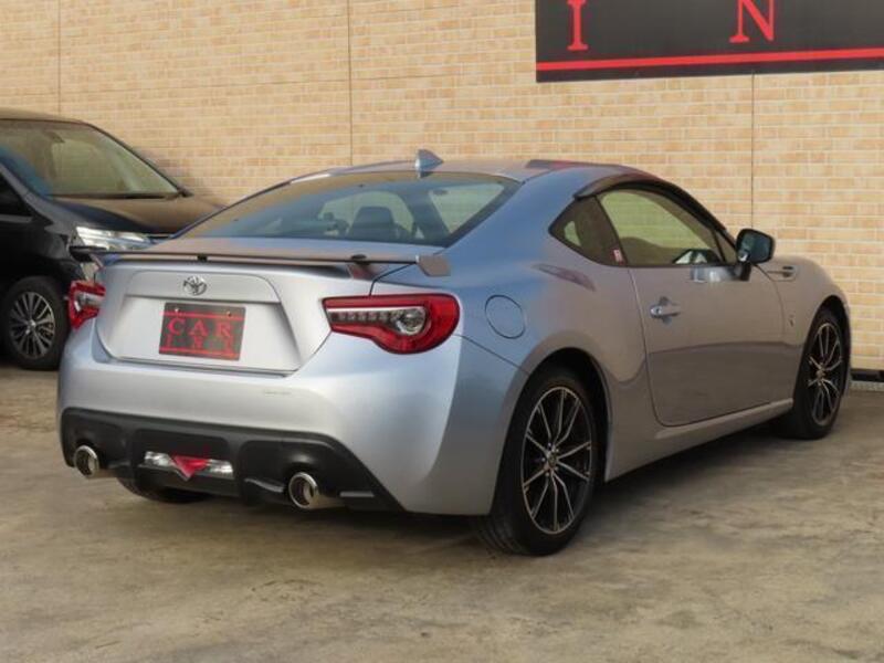 86