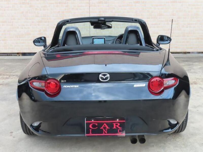ROADSTER