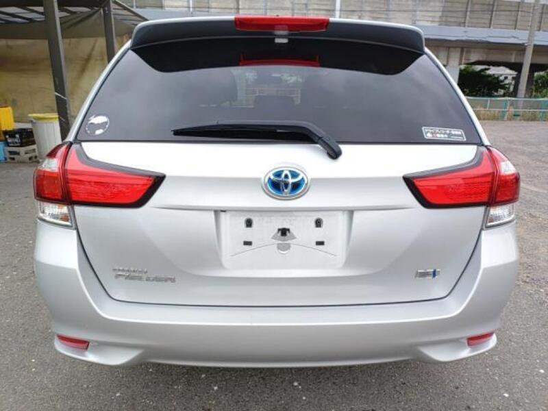 COROLLA FIELDER