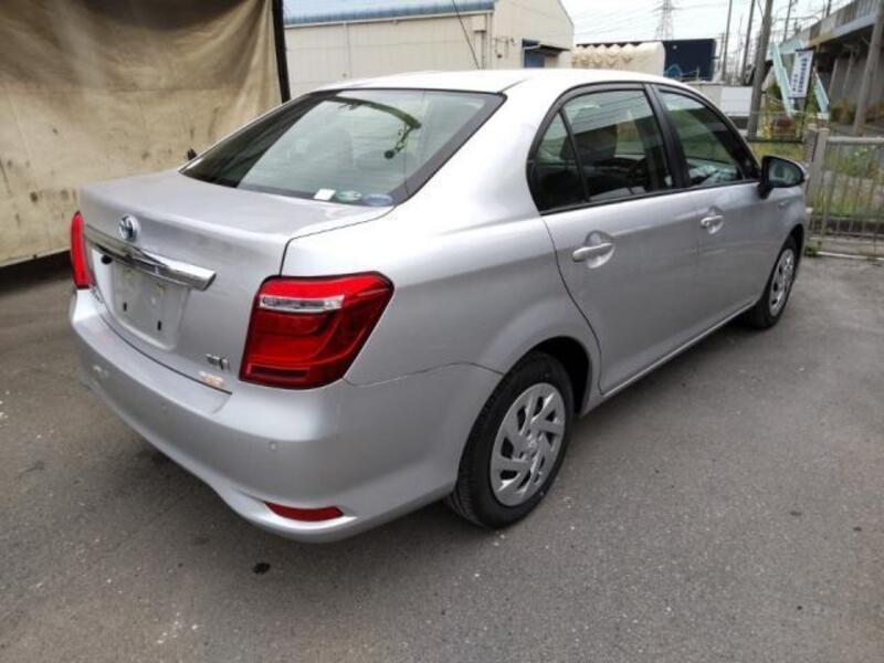 COROLLA AXIO
