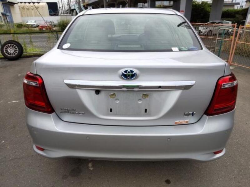 COROLLA AXIO