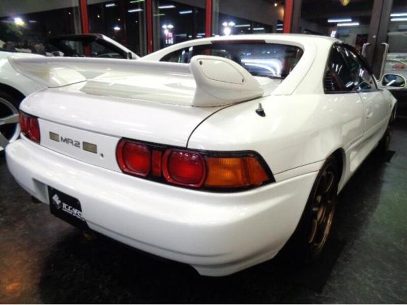 MR2