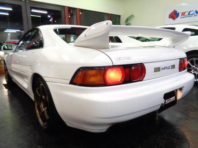 MR2