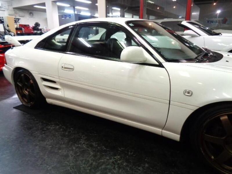 MR2