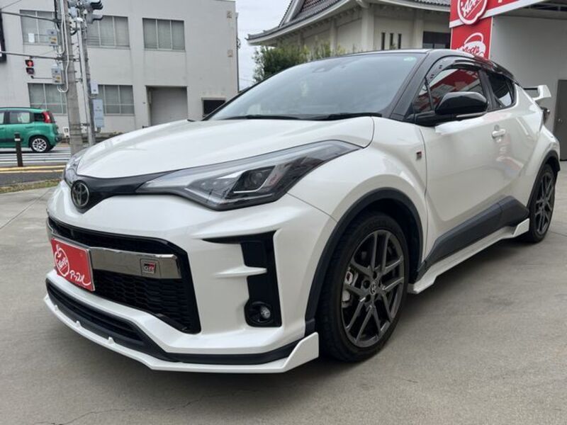 C-HR-0