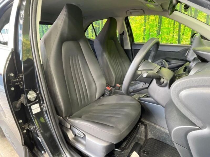 YARIS CROSS