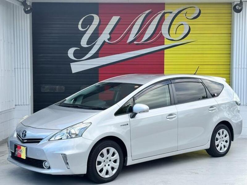 PRIUS ALPHA