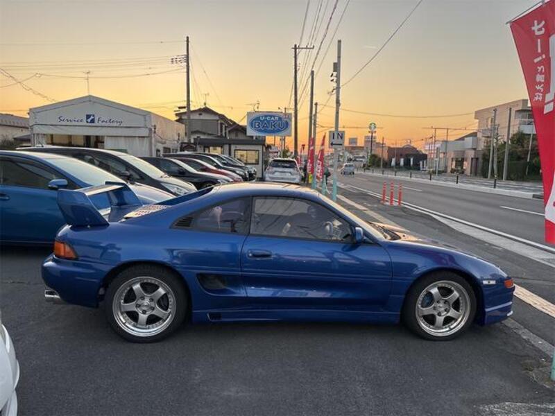 MR2