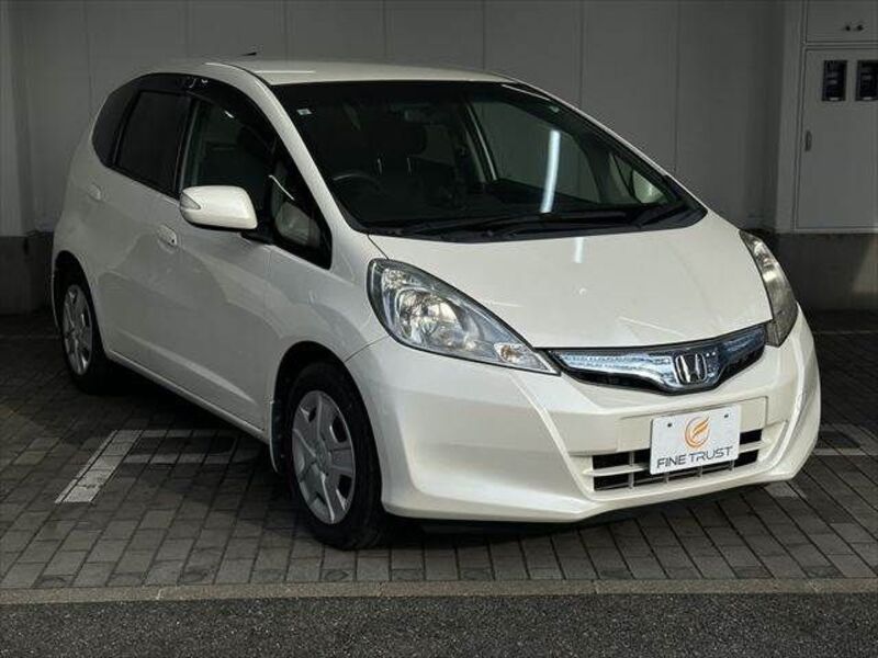 FIT HYBRID