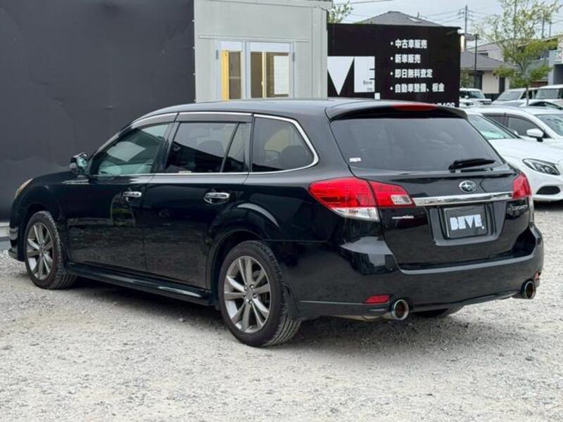 LEGACY OUTBACK