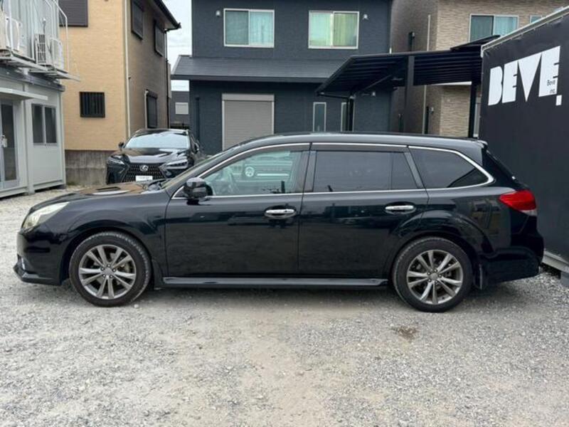 LEGACY OUTBACK