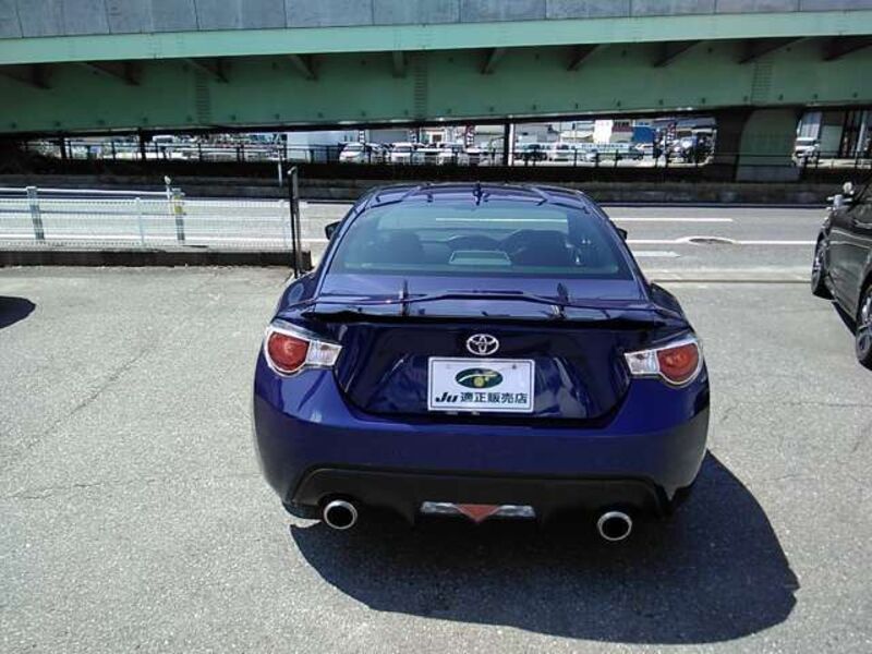 86