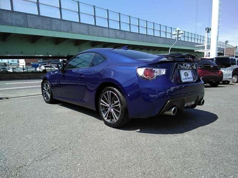 86