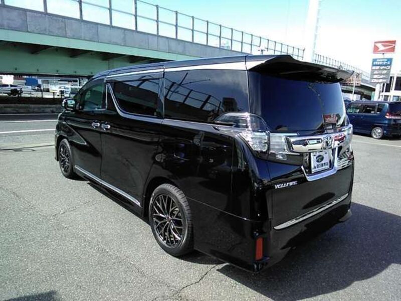 VELLFIRE