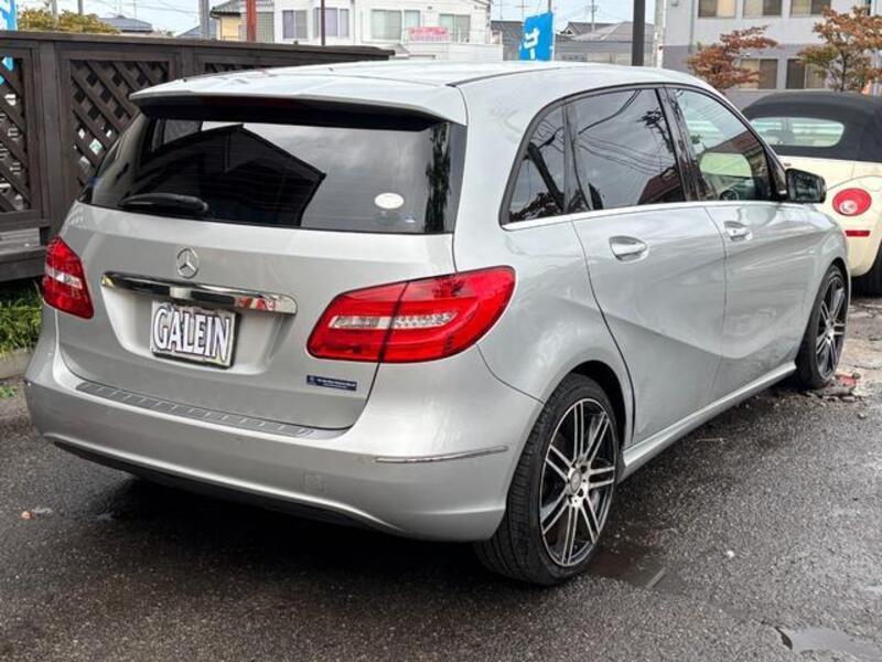 B-CLASS