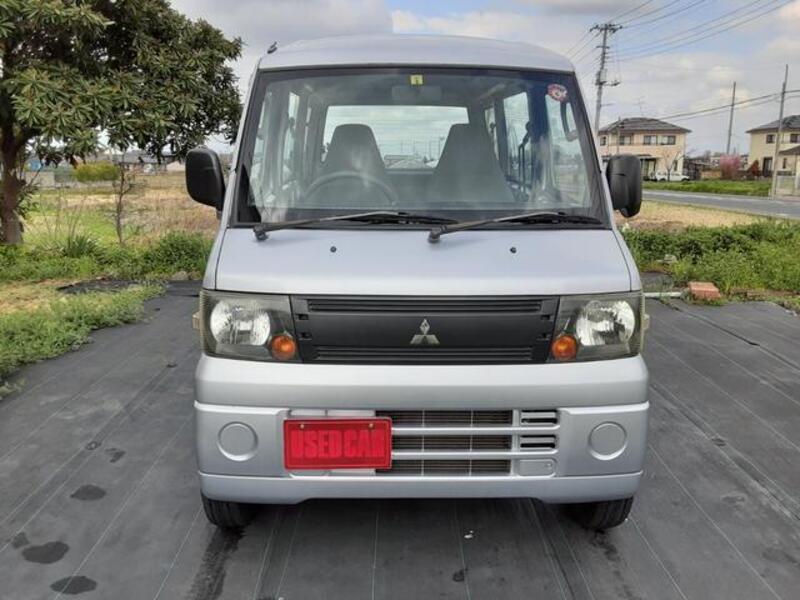 MINICAB VAN
