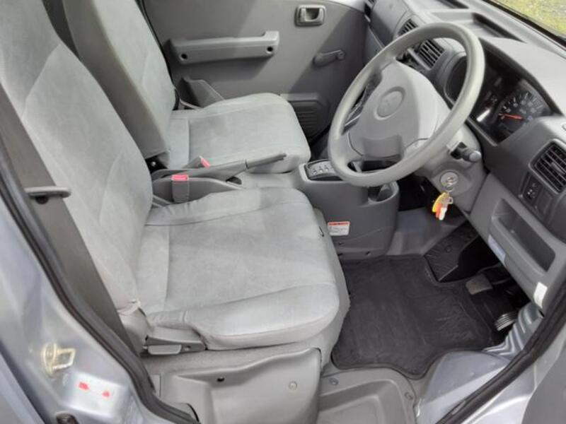 MINICAB VAN