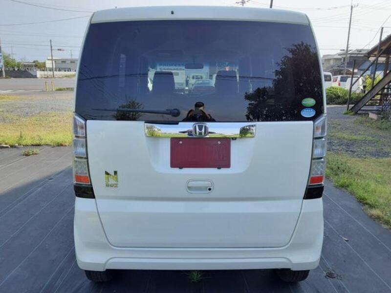 N BOX