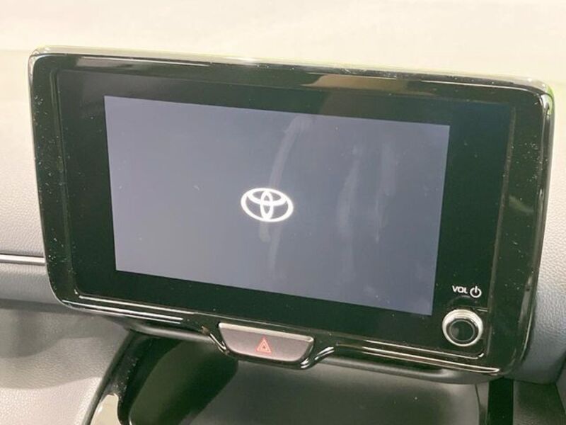 YARIS CROSS