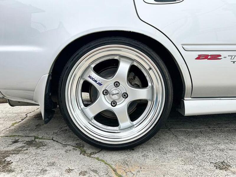 COROLLA TOURING WAGON