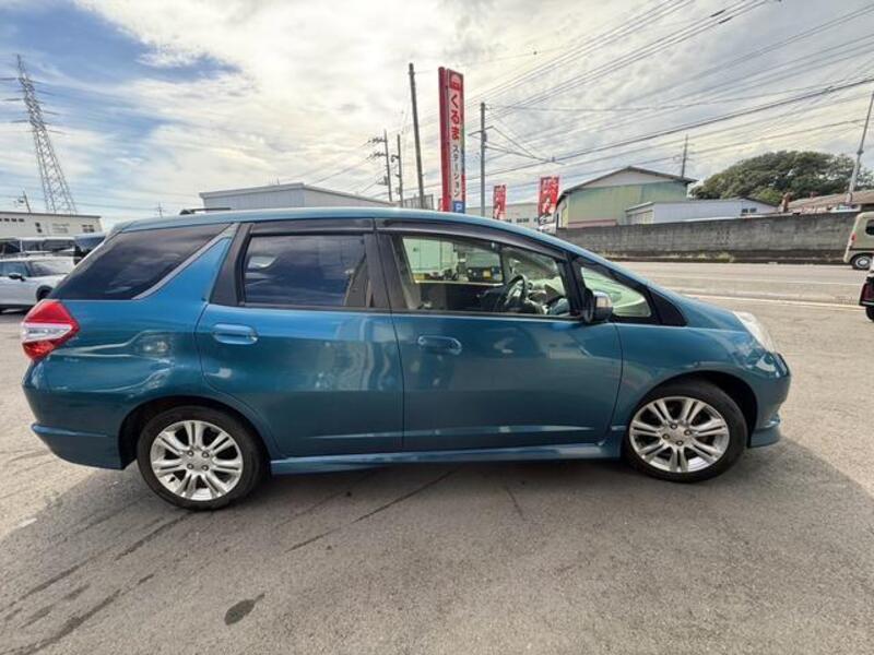 FIT SHUTTLE