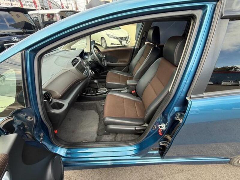 FIT SHUTTLE
