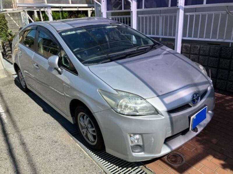 PRIUS-0