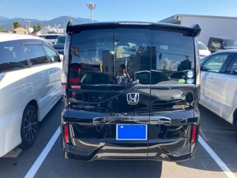 STEPWAGON SPADA