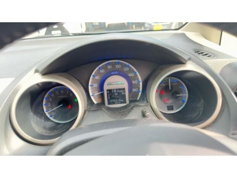 FIT HYBRID