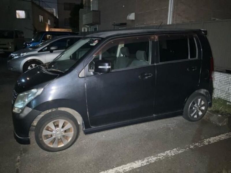 WAGON R