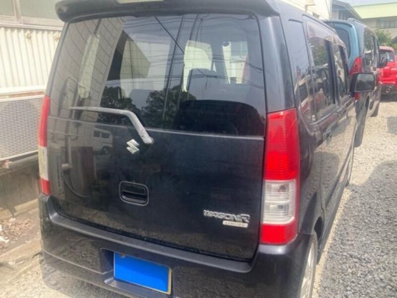 WAGON R