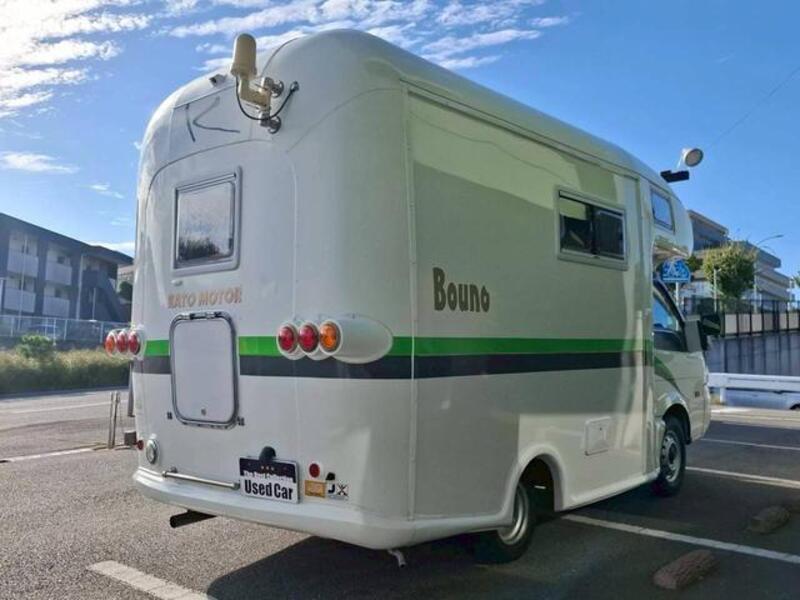 BONGO TRUCK