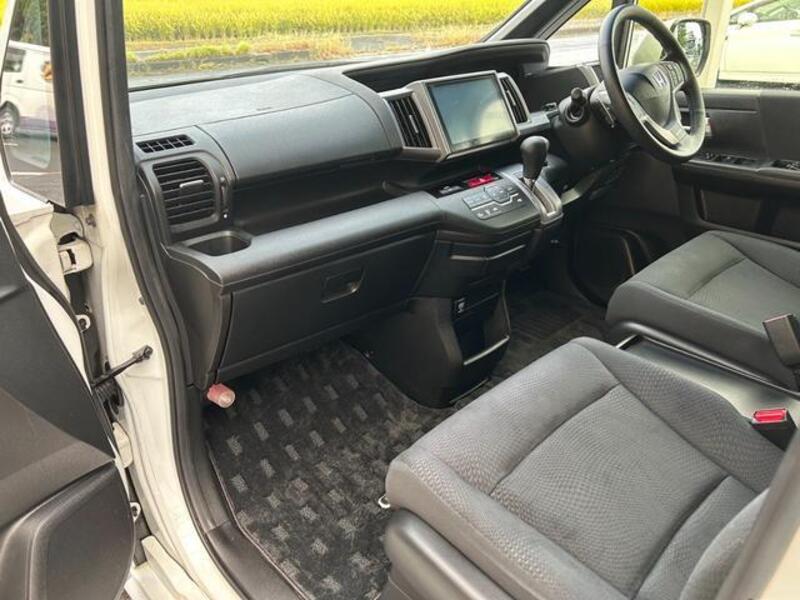STEPWAGON SPADA